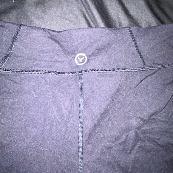 American Eagle workout leggings, capris, size extra large - Picture 4 of 4